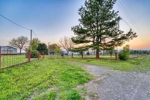 16500 Fulton Road, Mounds, OK 74047