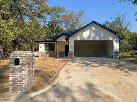 431 Cypress Street, Pittsburg, TX 75686