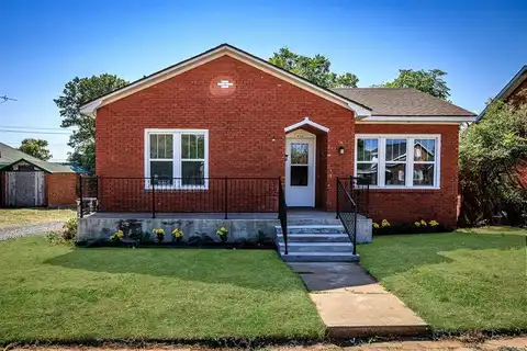 436 W Lincoln Street, Mangum, OK 73554