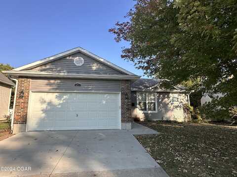 211 Gentry Avenue, Sedalia, MO 65301