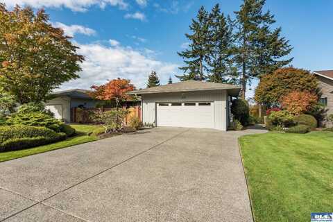 169 Fairway Drive, Sequim, WA 98382