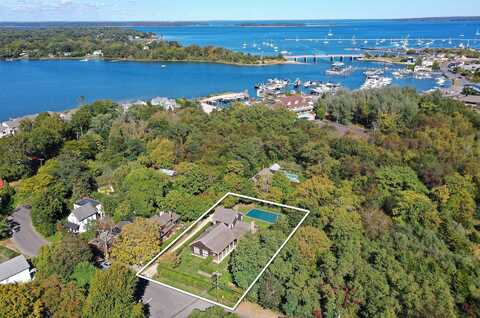 120 Glover Street, Sag Harbor, NY 11963