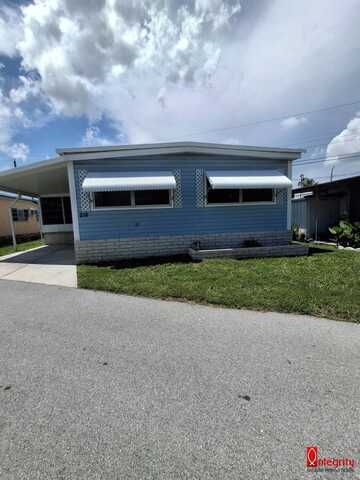 7403 46th Avenue N, Saint Petersburg, FL 33709