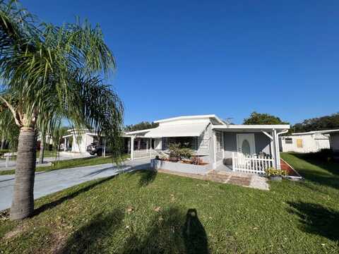 5144 Idyll Lane, Zephyrhills, FL 33541