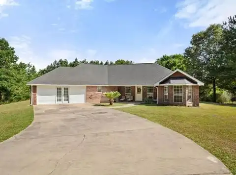 212 Section Line Rd, Leesville, LA 71446