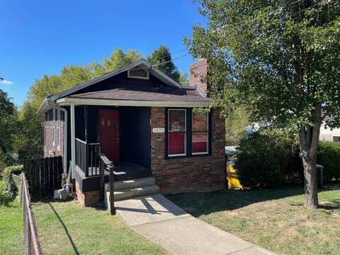 1609 Red Oak Street, Charleston, WV 25387