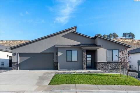 6638 W 24th Ave, Kennewick, WA 99338