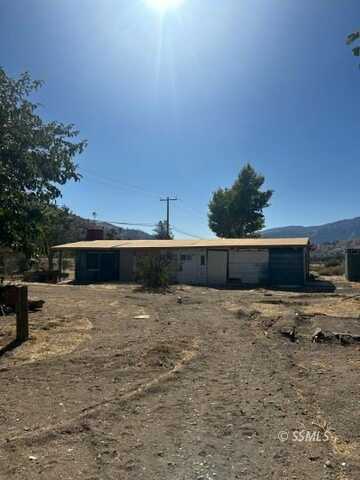 2317 Lupine ST, Lake Isabella, CA 93240