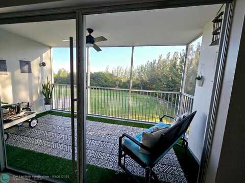 3150 N Palm Aire Dr, Pompano Beach, FL 33069