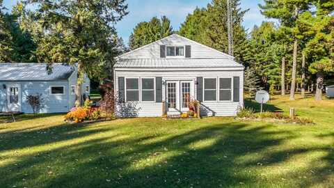 W6488 COUNTY ROAD H, WILD ROSE, WI 54984