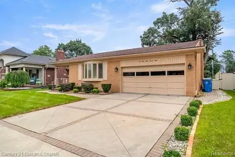 21979 HICKORYWOOD Drive, Dearborn Heights, MI 48127