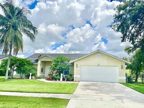 10591 Paso Fino Drive, Wellington, FL 33449