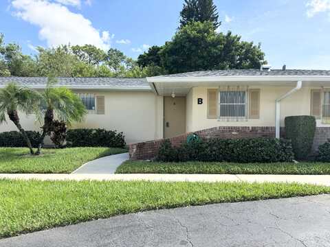 2501 W Barkley Drive W, West Palm Beach, FL 33415