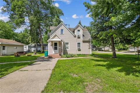 502 S Litchfield Avenue, Litchfield, MN 55355