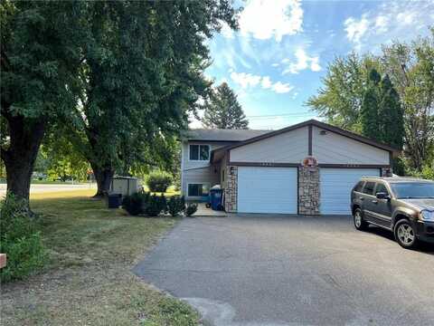 10201 129th Avenue N, Champlin, MN 55316