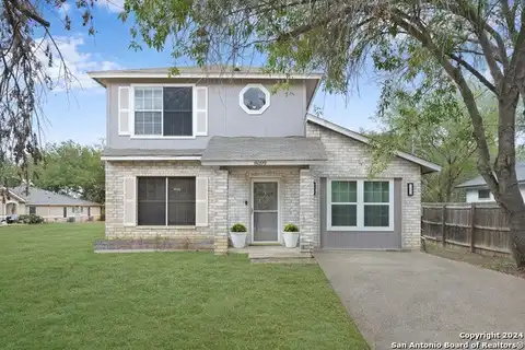 8099 1ST, Somerset, TX 78069