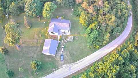 5560 Griffiths Road, Dodgeville, WI 53533