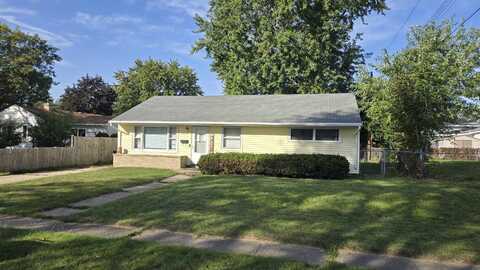 1944 Crest Road, Beloit, WI 53511