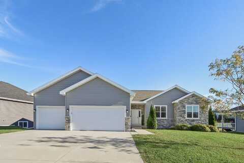 4369 Autumn Harvest Way, Windsor, WI 53598