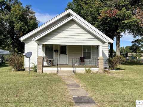 701 E Clinton, Clinton, MO 64735