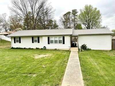 808 W Grant, Dexter, MO 63841