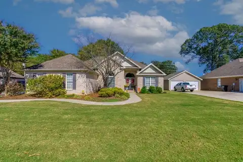 1803 Woodside, Muscle Shoals, AL 35661