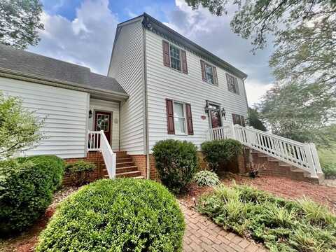 1194 Wolf Trap Road, South Boston, VA 24592