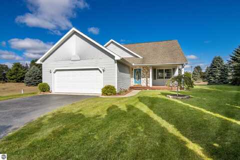 543 South Creek Court, Traverse City, MI 49696