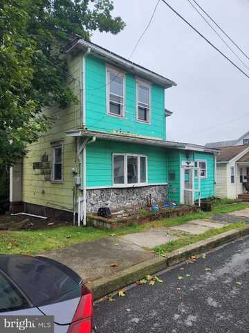 436 JULIAN STREET, WILLIAMSTOWN, PA 17098