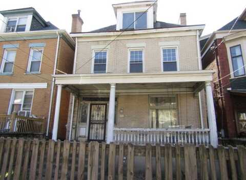 516 Holmes St, Wilkinsburg, PA 15221