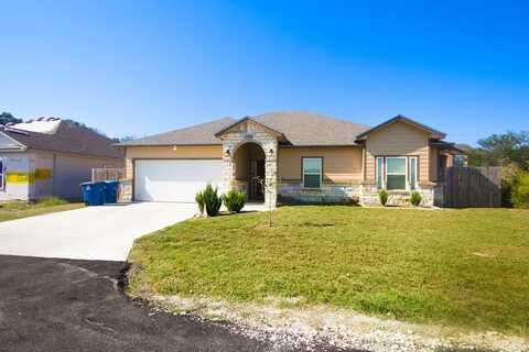 1555 MARYVILLE LOOP, Beeville, TX 78102