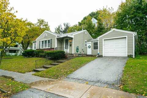 5 Presque St, Rochester, NY 14609