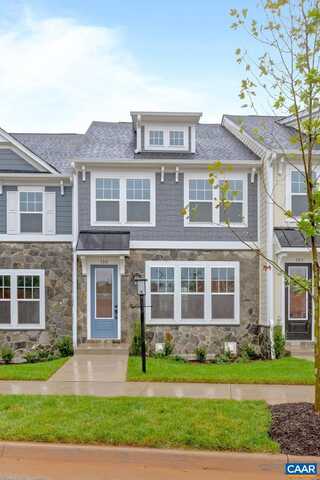 789 PARK RIDGE DR, CROZET, VA 22932