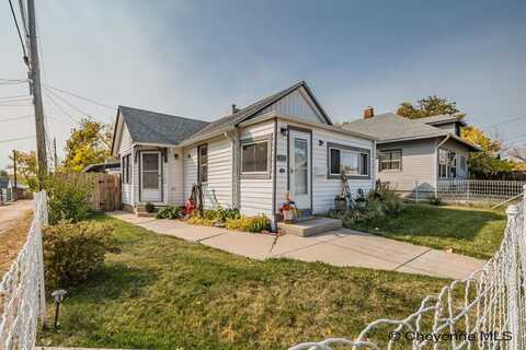 2412 ONEIL AVE, Cheyenne, WY 82001