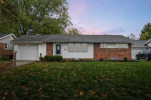 1040 Lynwood Avenue, Circleville, OH 43113