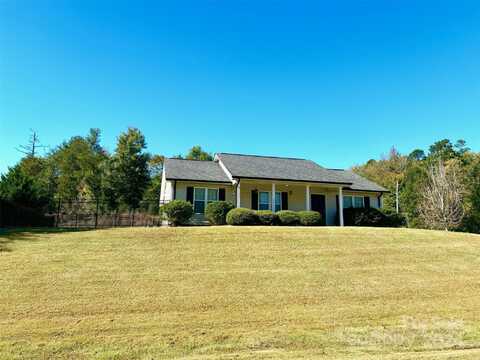 1075 Arrowhead Drive SE, Concord, NC 28025