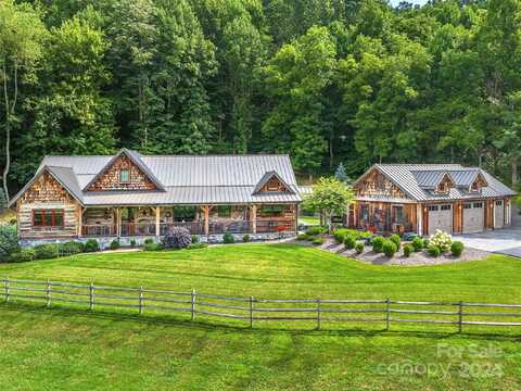 1279 Raccoon Road, Waynesville, NC 28786