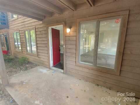 1831 J Julian Lane, Charlotte, NC 28208