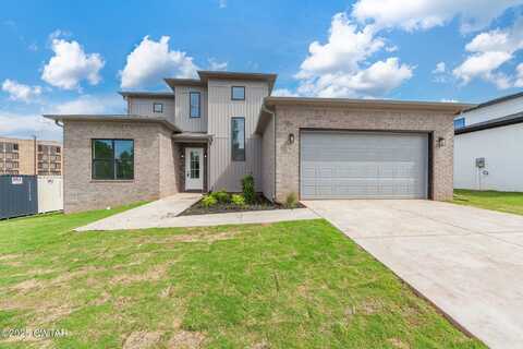 135 Max Lane Drive, Jackson, TN 38305