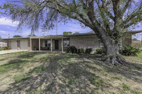 708 Stricklen Ave., Del Rio, TX 78840