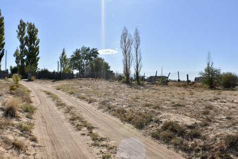 6 AIRPORT Drive, Los Lunas, NM 87031