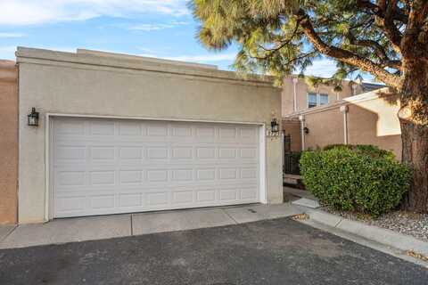 5125 Pinata Place, Albuquerque, NM 87109