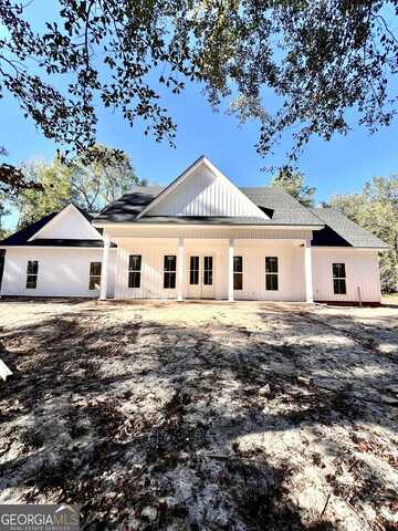 305 Spearhead, Dublin, GA 31021