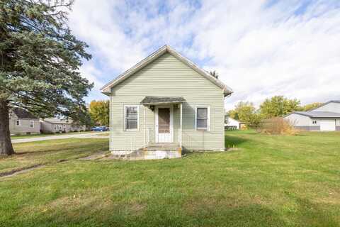 600 N Railroad Street, Brook, IN 47922