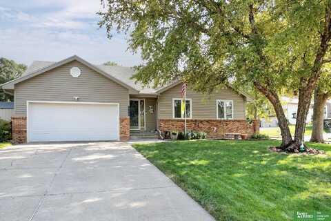 8009 S 50th Avenue, Bellevue, NE 68157