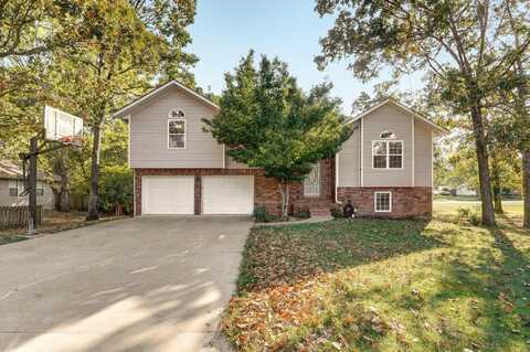 1412 Taylor St Street, Aurora, MO 65605