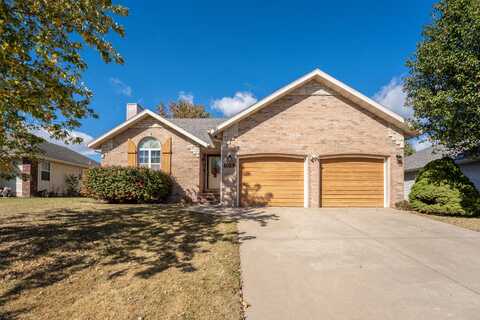 1025 W Thorngate Drive, Ozark, MO 65721