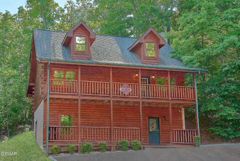 305 Mountain Park Way, Pigeon Forge, TN 37863