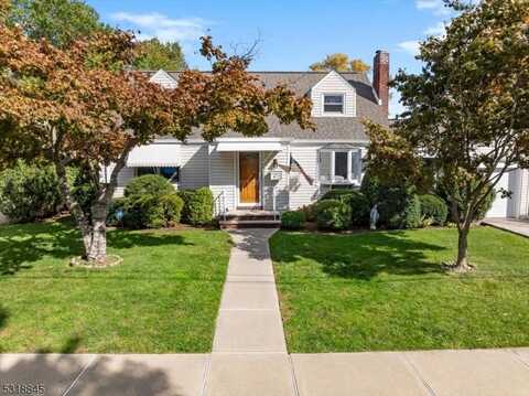 4-25 Grunauer Pl, Fair Lawn, NJ 07410