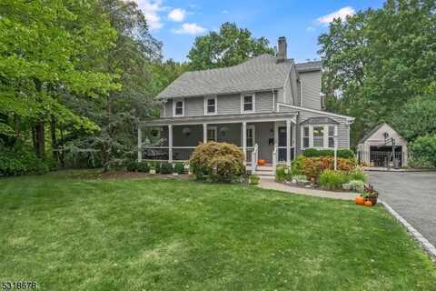 68 Kings Rd, Chatham, NJ 07928